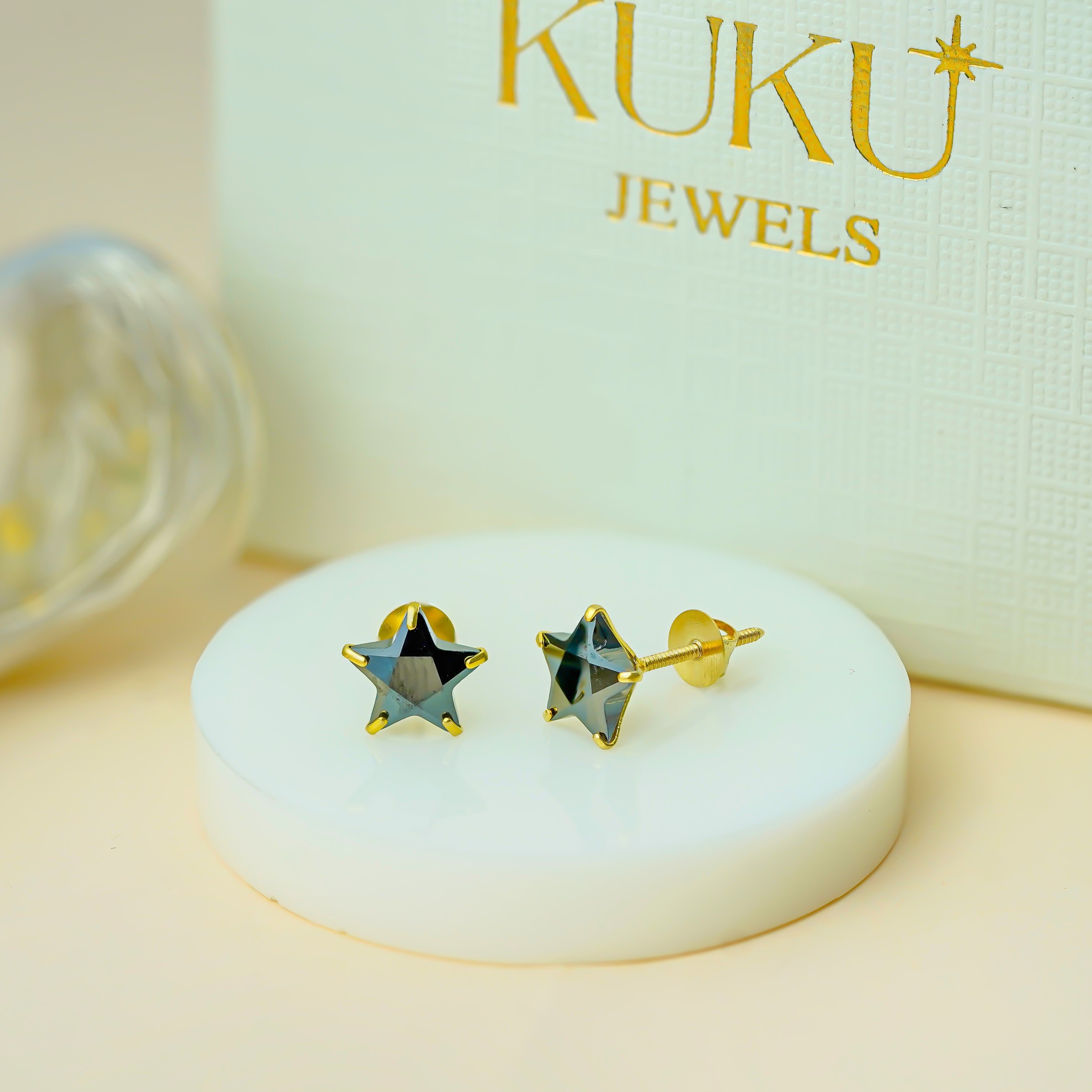 10 KT Gold Black Star Cut Diamond Stud Earrings